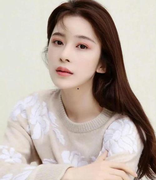 吃瓜娱乐间明星名字,揭秘吃瓜群众心中的明星名字之谜