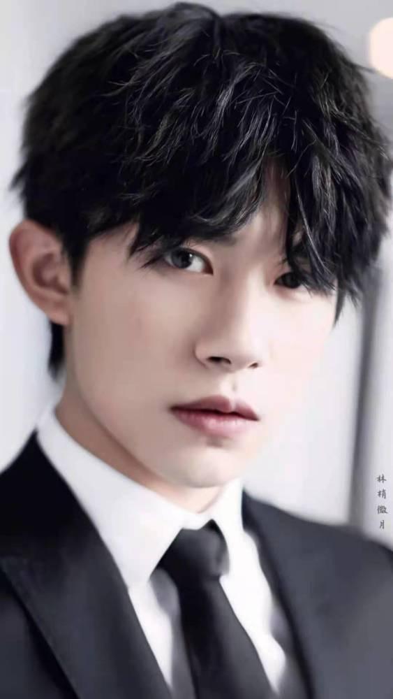 娱乐吃瓜君宋亚轩